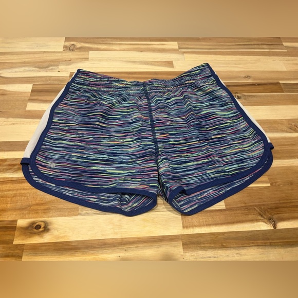 Ideology Multicolor Women's Shorts - Picture 1 of 5